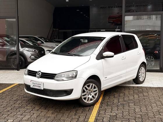 VOLKSWAGEN FOX 1.6 MI 8V FLEX 4P MANUAL VOLKSWAGEN FOX 1.6 MI 8V FLEX 4P MANUAL